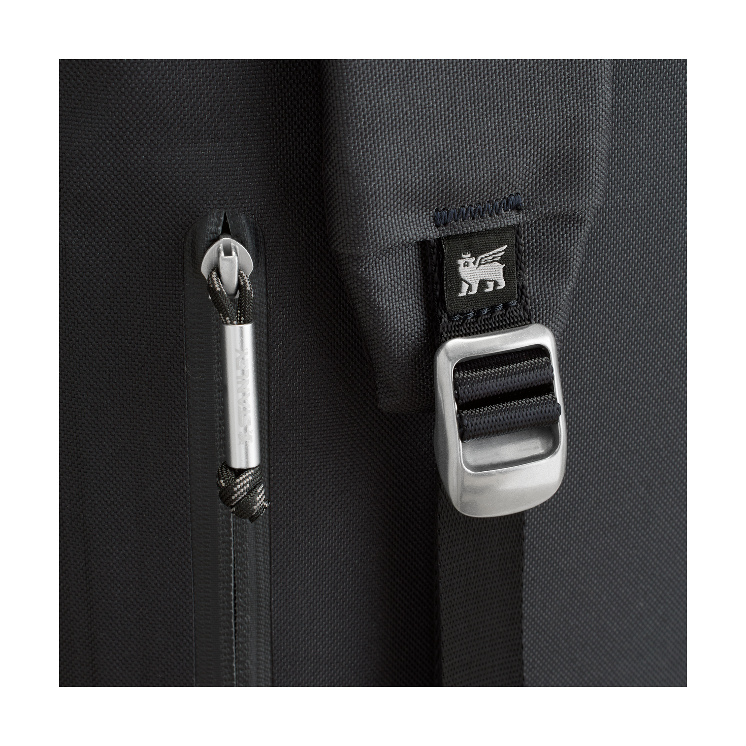 B2B_Web_PNG-TheAll-DayMadeleineMidiCoolerBackpack-9.png