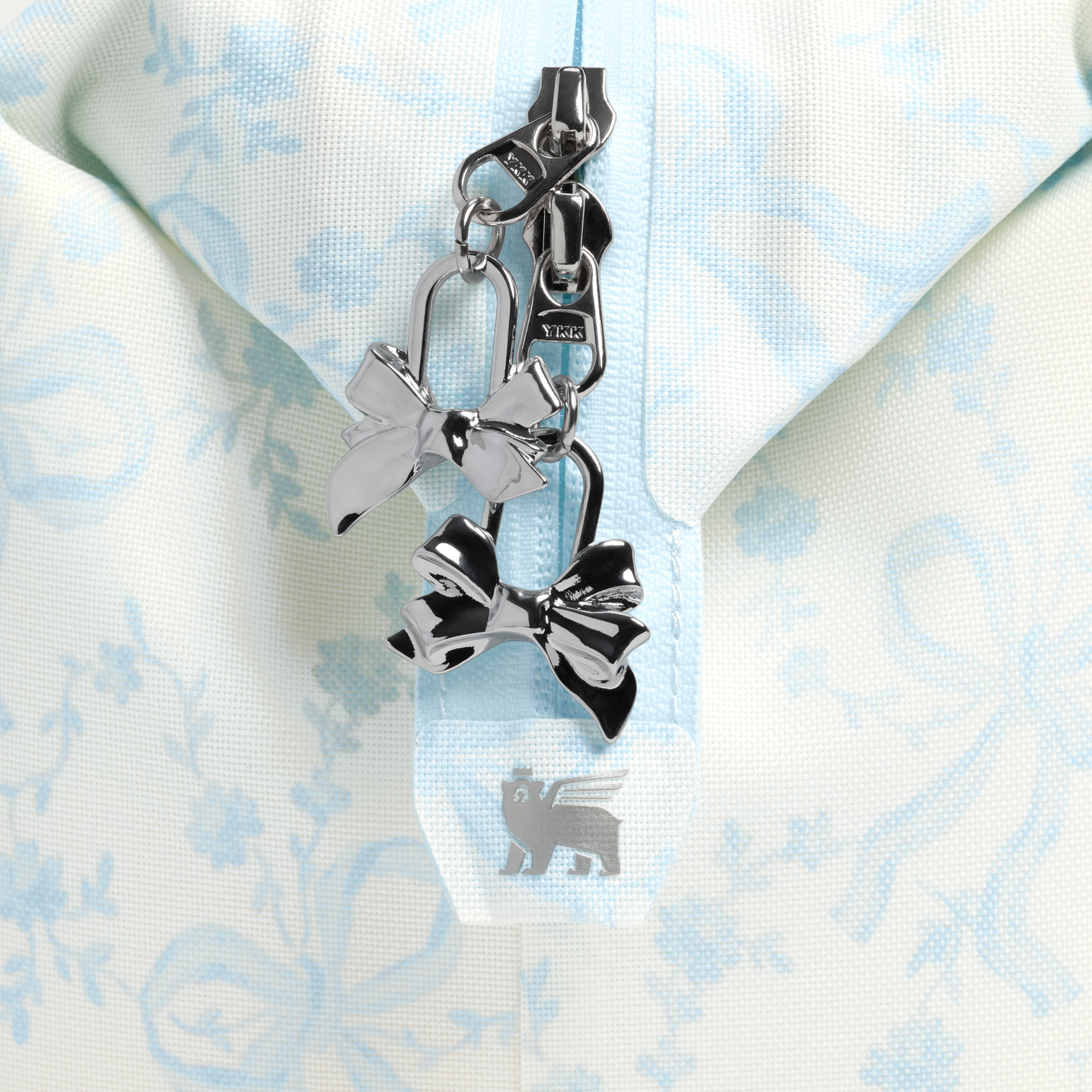 Web_PNG_Square-TheAll-DayMadeleineMiniCoolerBackpack14QT-CoquetteBowWinterIce-Detail4.png