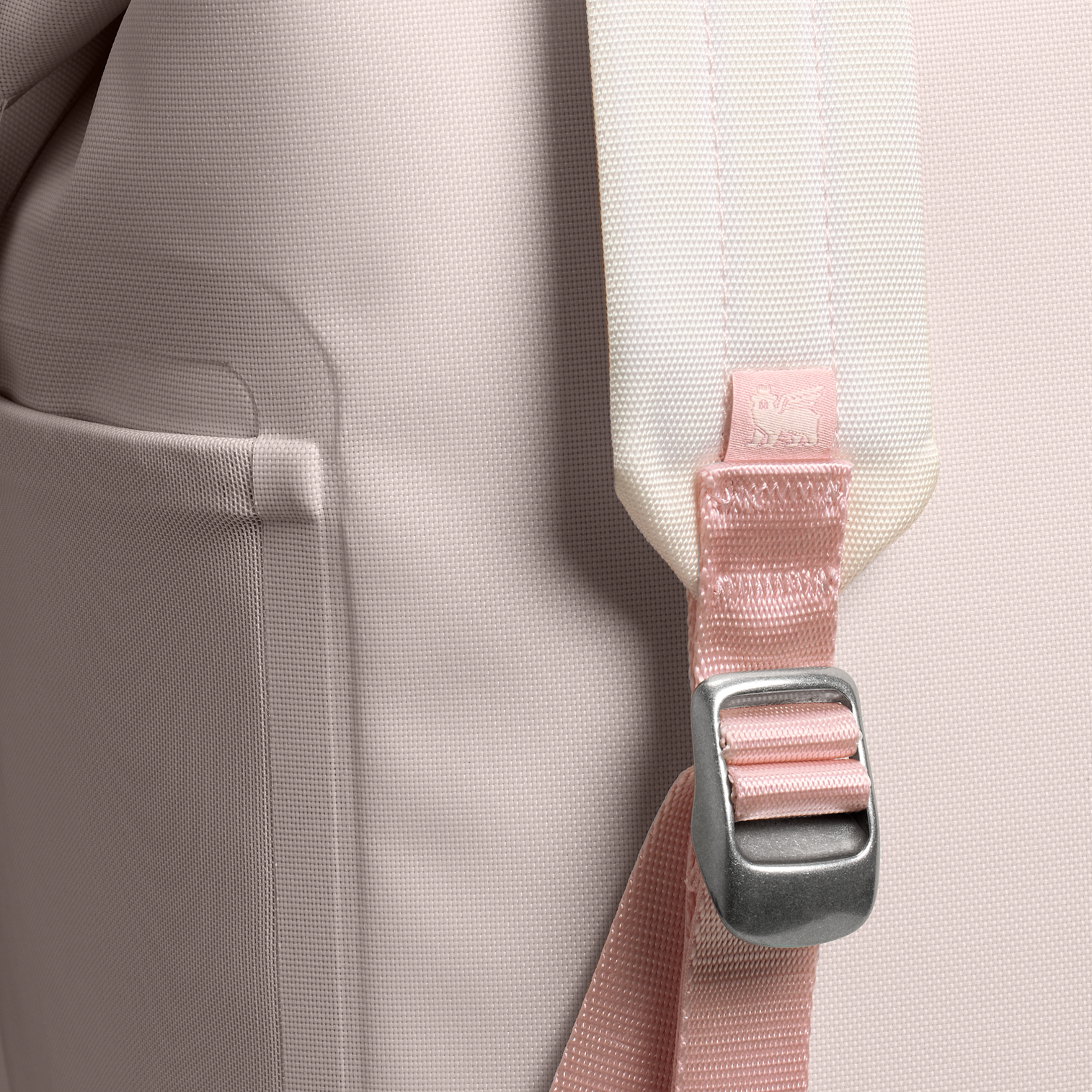 Web_PNG_Square-TheAll-DayMadeleineMiniCoolerBackpack14QT-RoseQuartz-CloseUpDetail.png