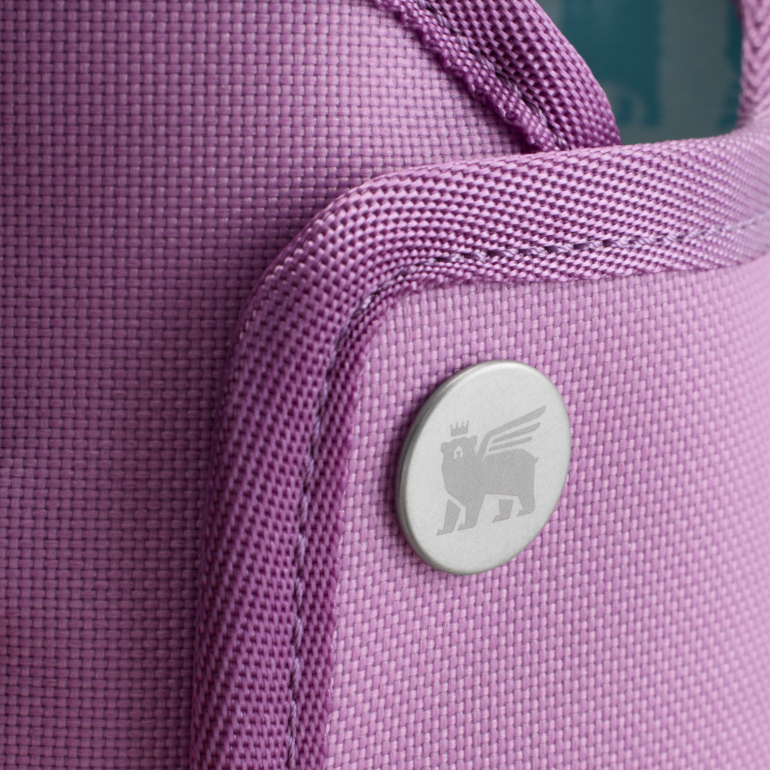 Web_PNG_Square-TheAllDay40ozQuencherCarry-All-Lilac-detail-2.png