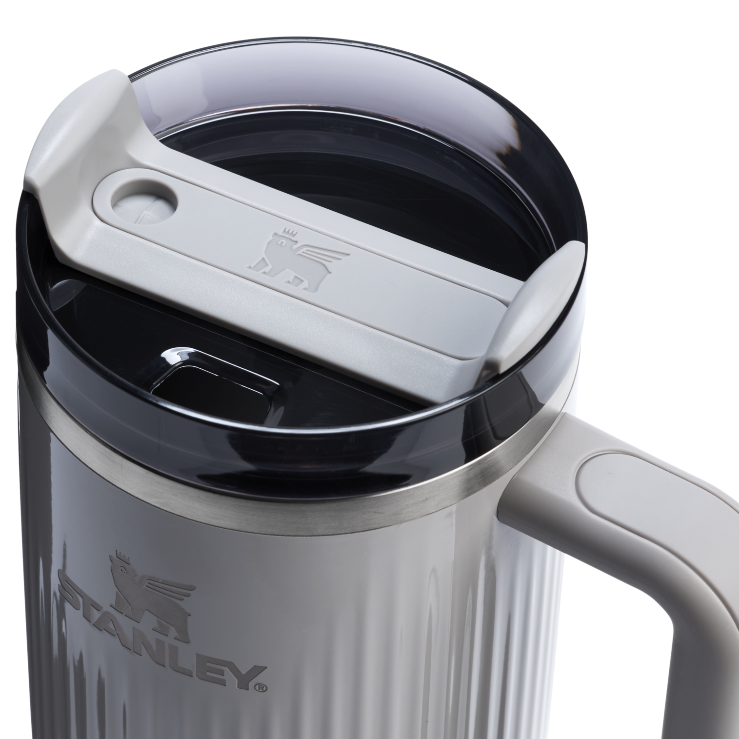 Web_PNG_Square-TheQuencherFlutedTextureTumbler40OZ-AshGloss-LidDetail.png