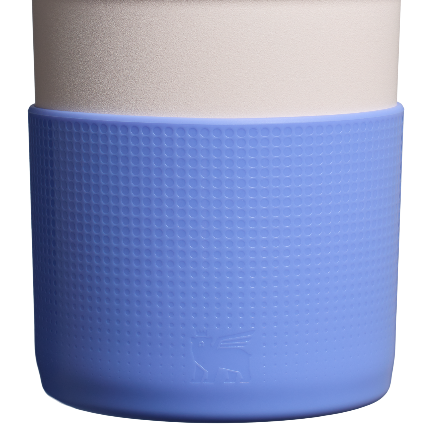 Web_PNG_Square-TheQuencherTumblerBoot40OZ_StrawCover-Hydrangea-CloseUpDetail.png