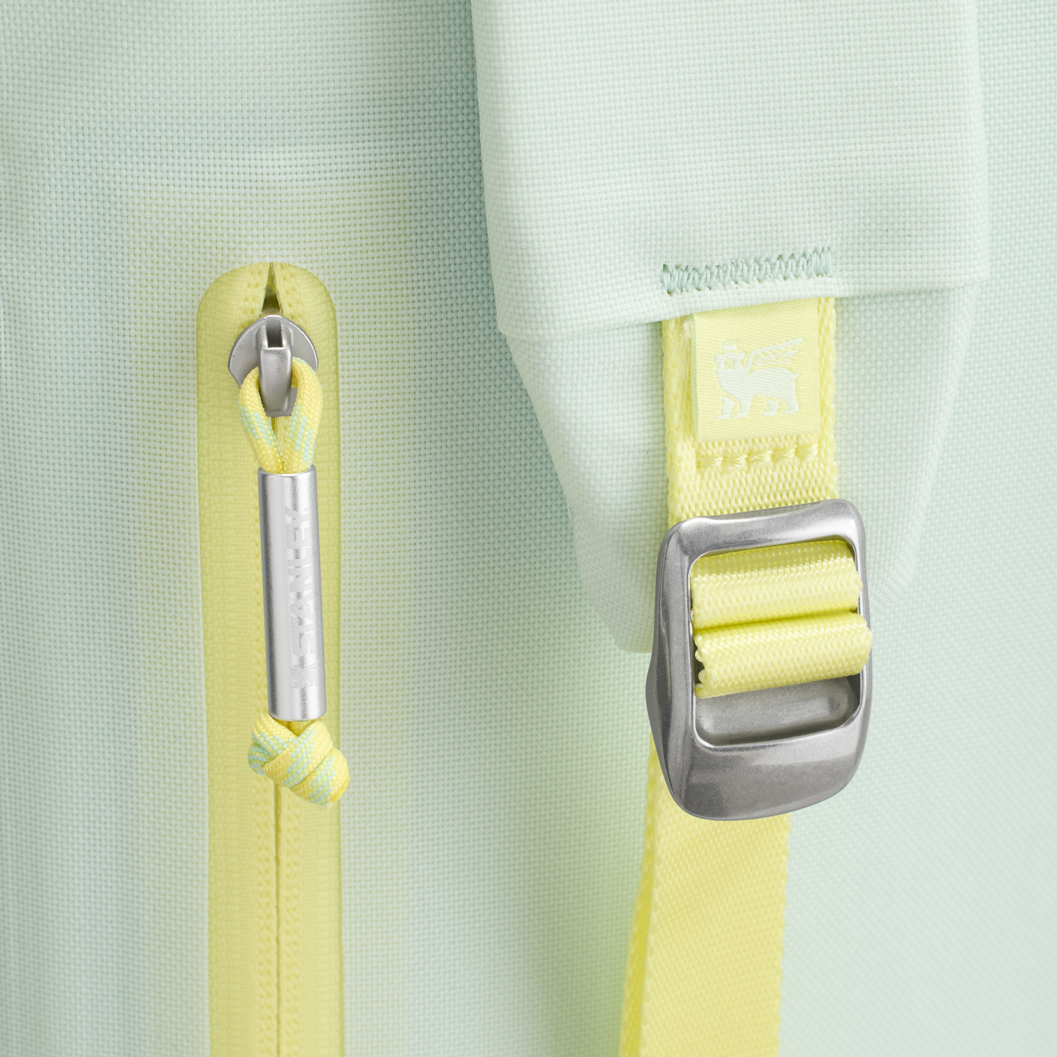Web_PNG_Square-TheQuencher_CompanionSoftCoolerBackpack-Mist-Detail2.png